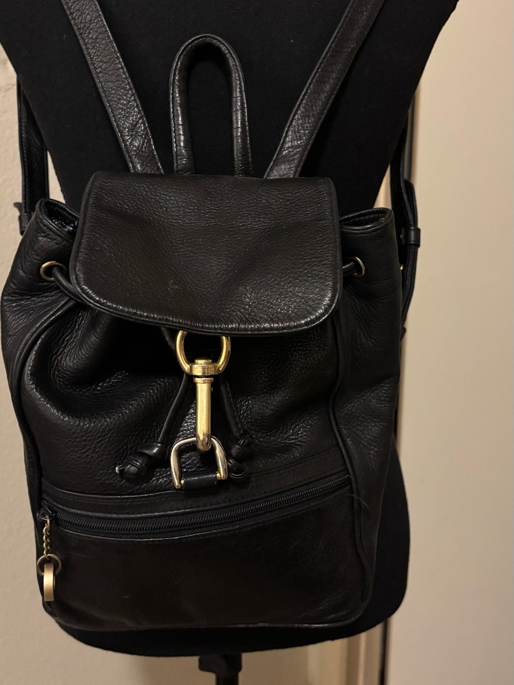 Perlina vintage Black Soft Leather Backpack with Gold Hardware